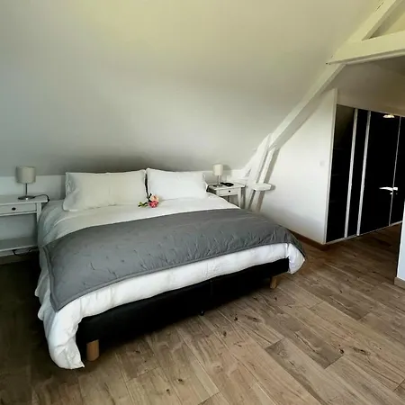 Le Clos De Sur Odon, Un Havre De Paix. Baron-sur-Odon