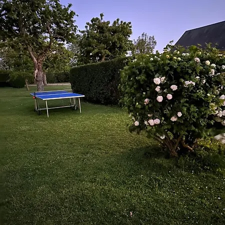 Le Clos De Sur Odon, Un Havre De Paix. *