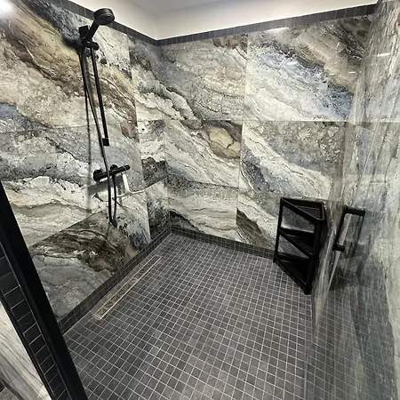 Le Clos De Sur Odon, Un Havre De Paix. Baron-sur-Odon