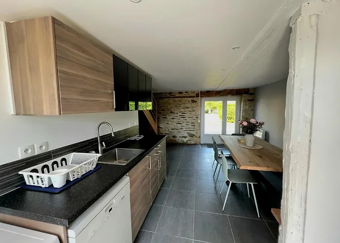 Le Clos De Sur Odon, Un Havre De Paix. * Baron-sur-Odon